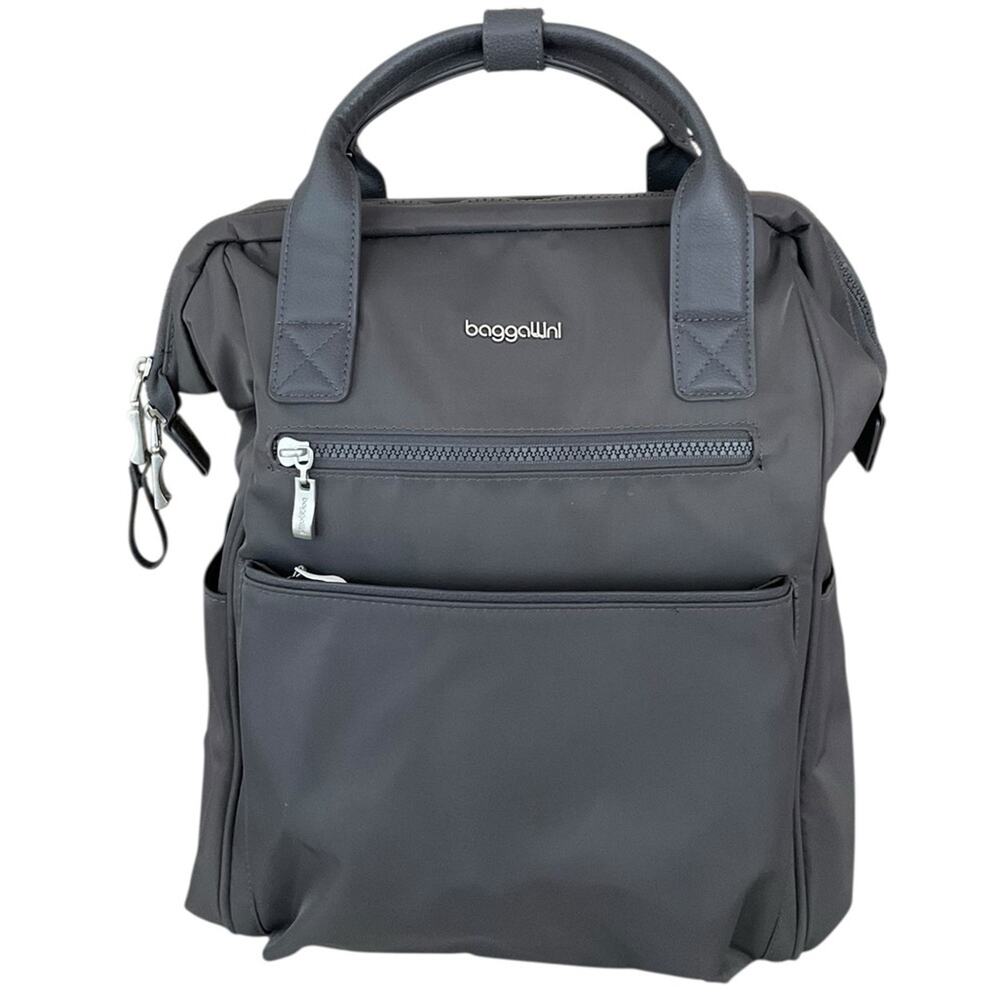Baggallini Soho Unisex Laptop Gray Backpack